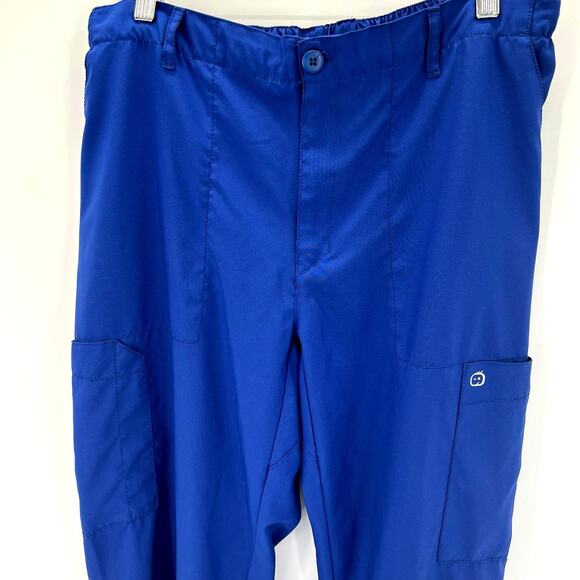 Wonder Wink women’s cobalt blue scrub set. Top L and pants M - Picture 12 of 15